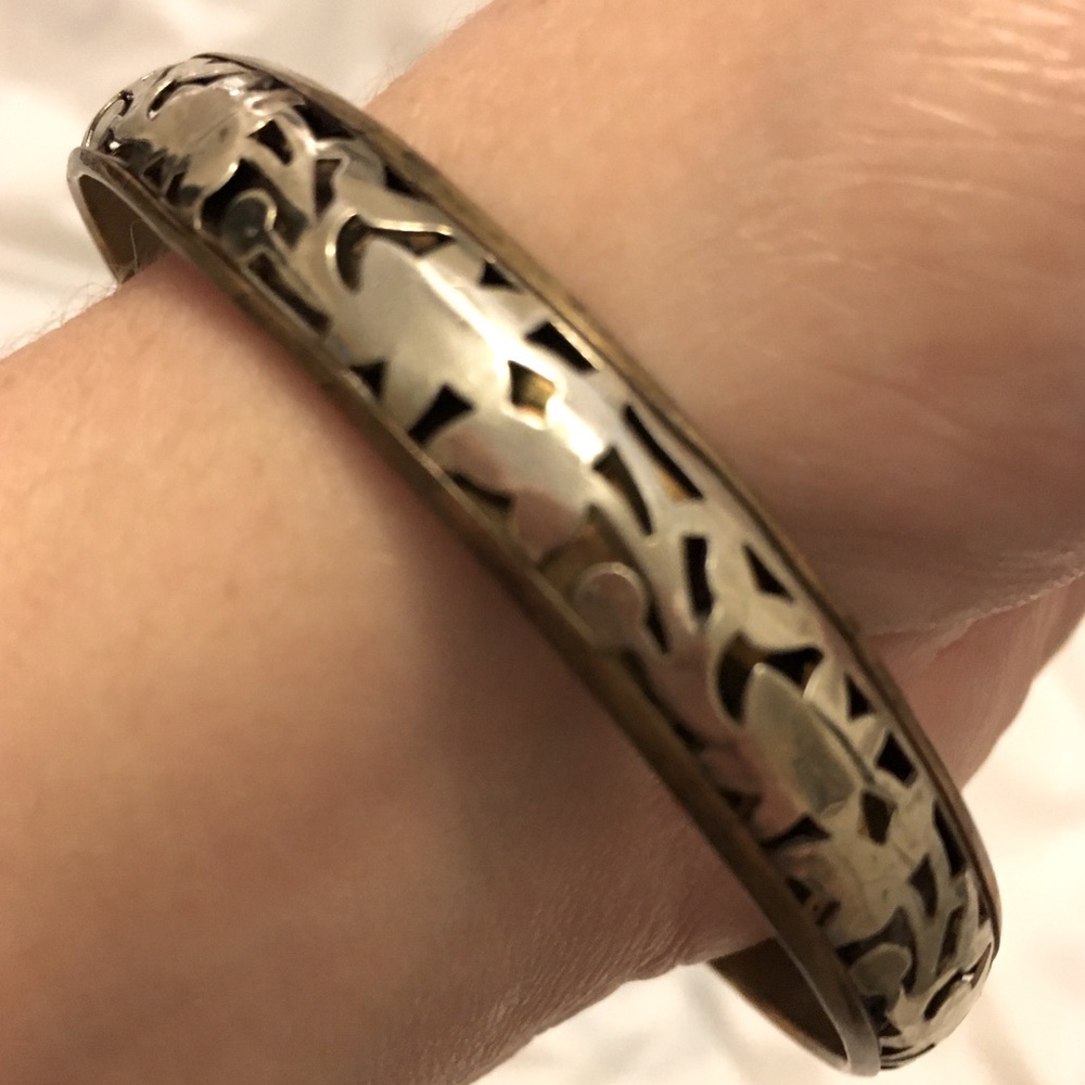 ✨HP✨Vintage Silver and Brass Floral Bangle Bracelet
